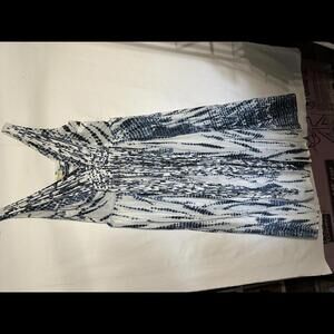 Flowy Tie-Dye Maxi Dress - Elegant Summer Style